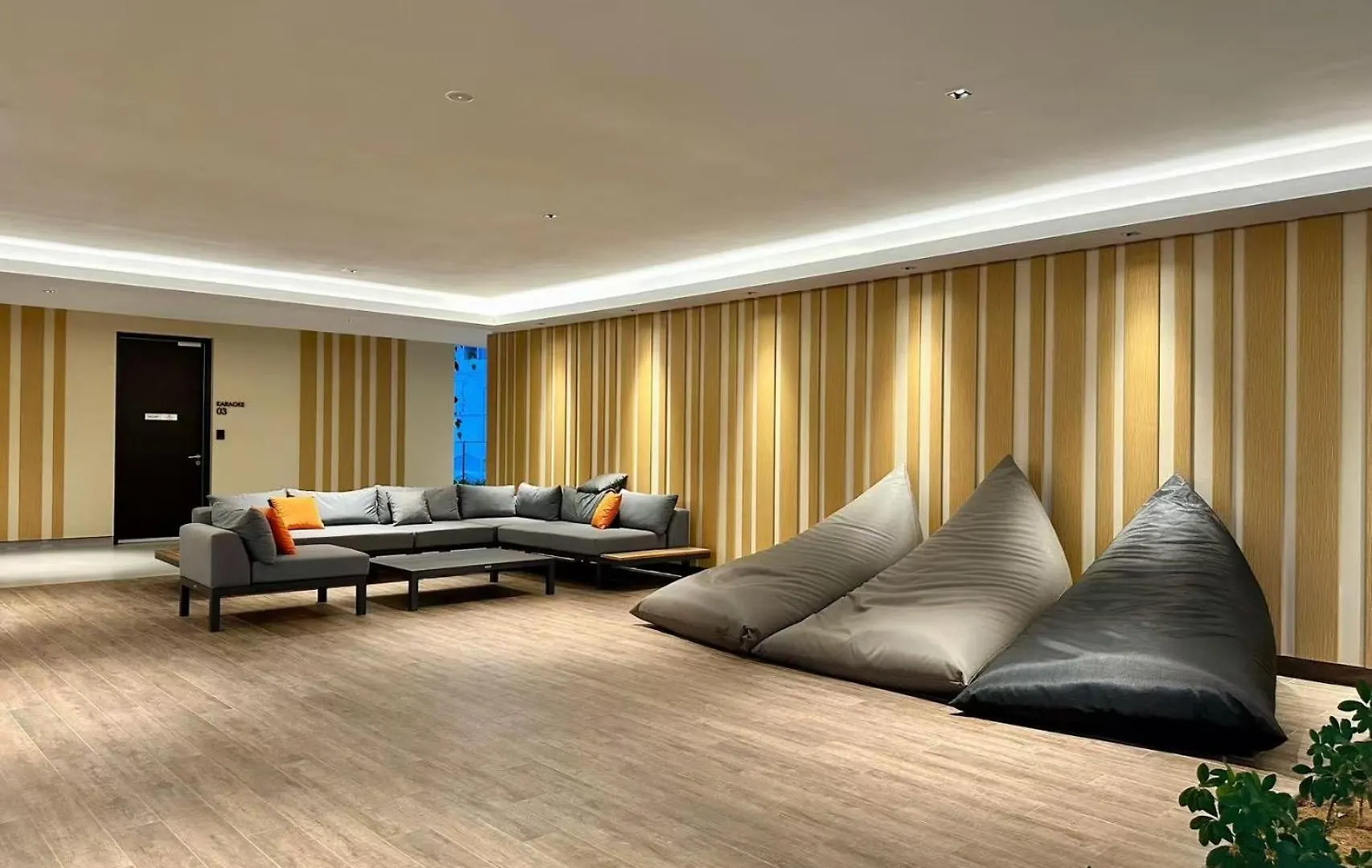 Sunway Velocity Two, Kuala Lumpur By De Harlequins Suite