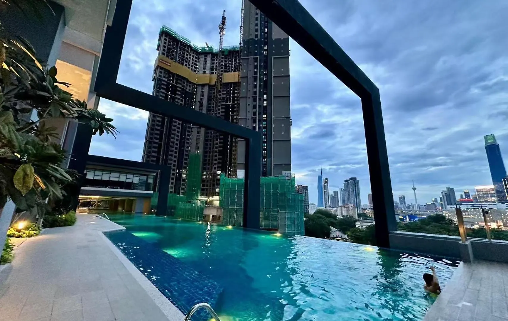 Sunway Velocity Two, Kuala Lumpur By De Harlequins Suite Daire