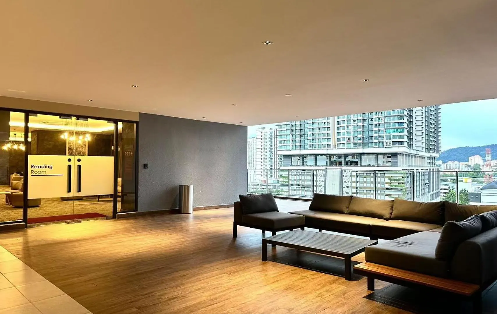 Sunway Velocity Two, Kuala Lumpur By De Harlequins Suite Daire