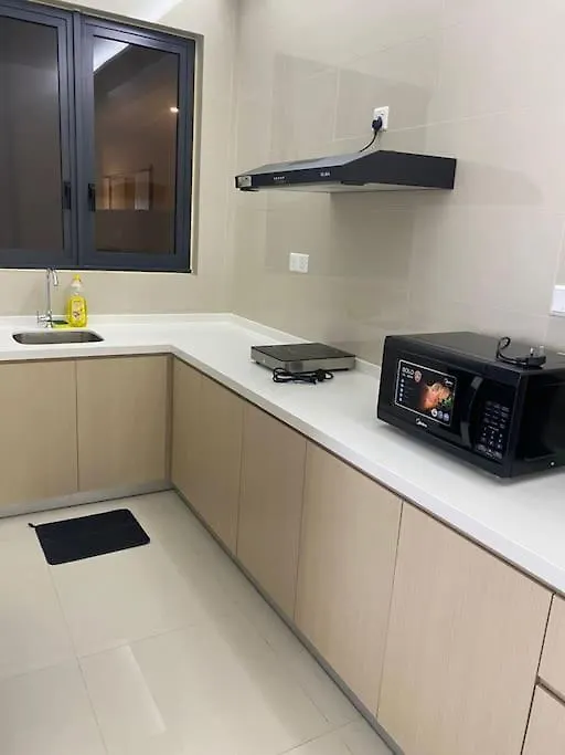 Sunway Velocity Two, Kuala Lumpur By De Harlequins Suite 0*,