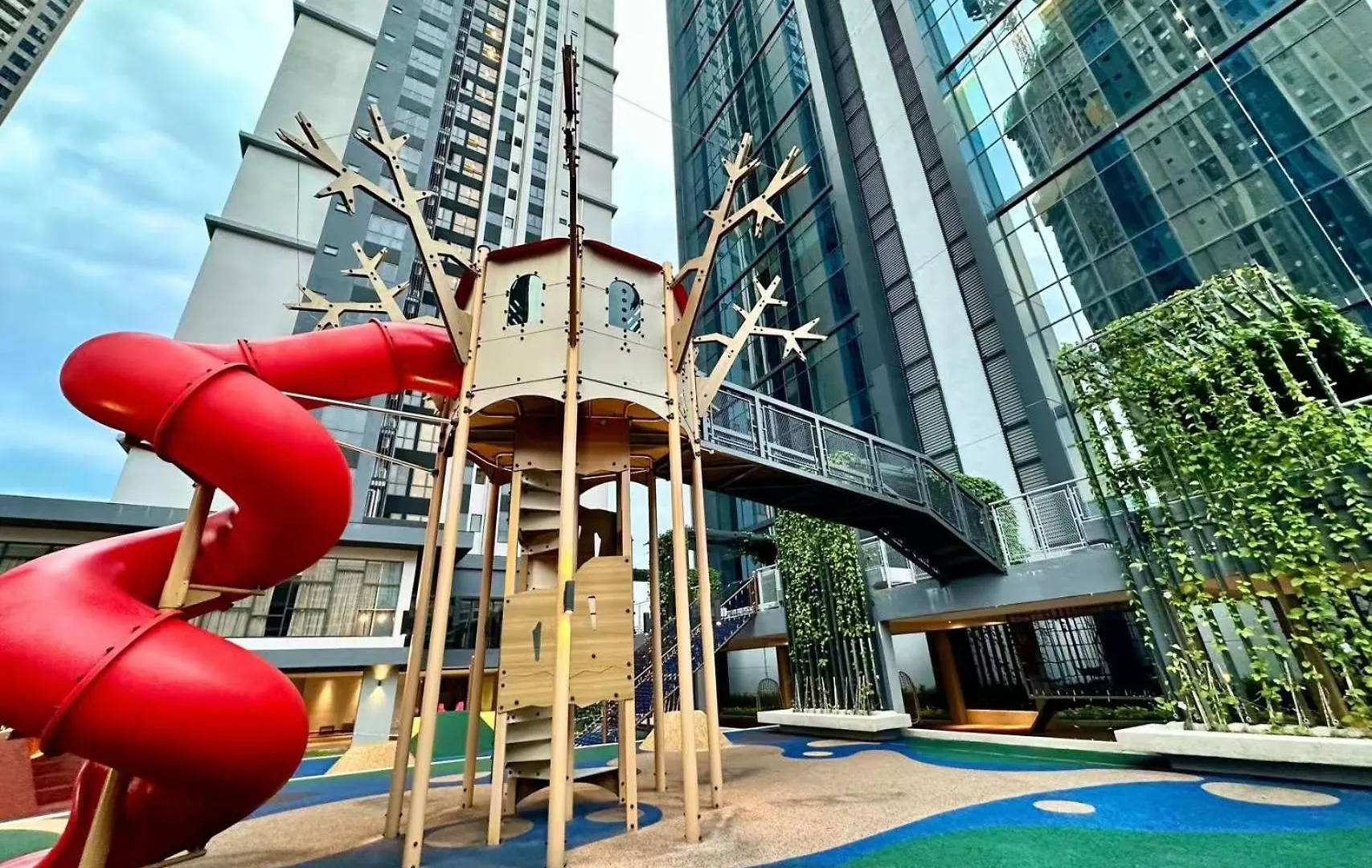Sunway Velocity Two, Kuala Lumpur By De Harlequins Suite