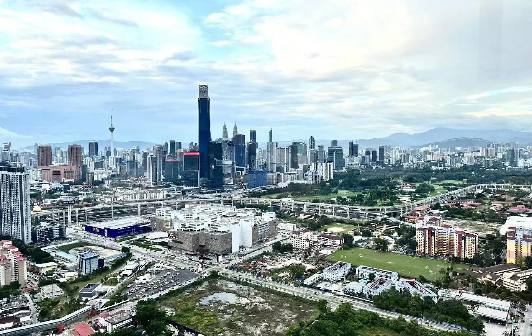 Sunway Velocity Two, Kuala Lumpur By De Harlequins Suite 0*,